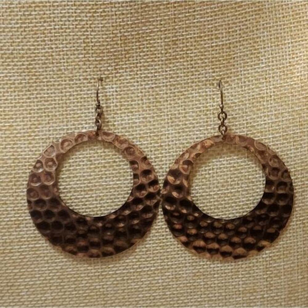 Lucky Brand Hammered Copper Tone Metal Crescent Hoop Dangle Earrings Textured